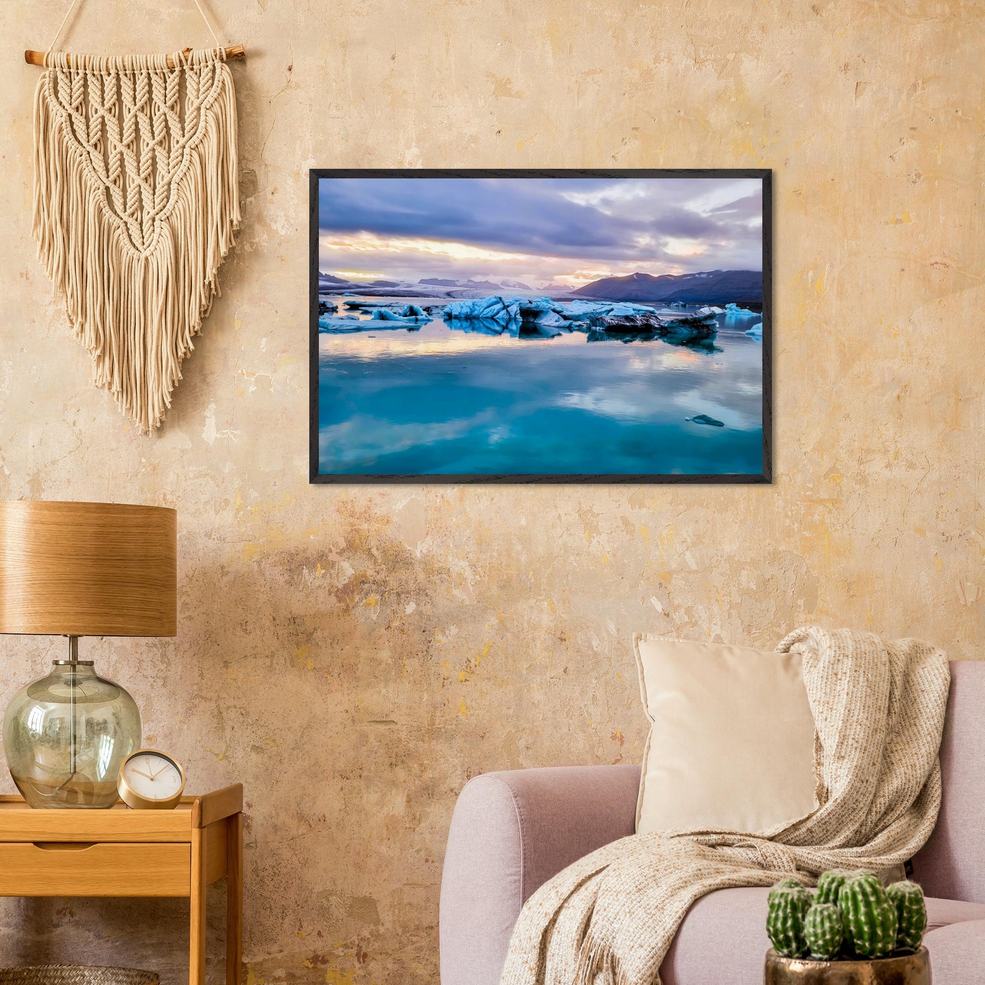 e2daffde-7d54-4698-9344-717c1163f7c6